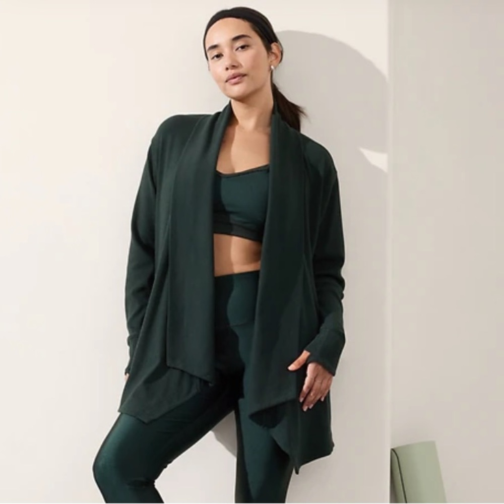 Athleta Pranayama Restore Wrap - Green - Small
